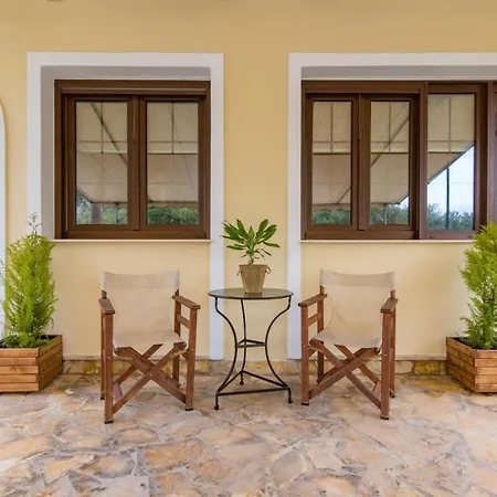 Valentine's Modern Apartment Zakynthos Town